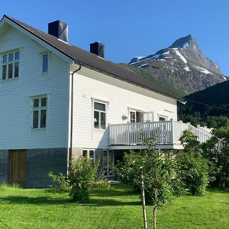 Vila Bakken, Feriebolig Volda Exteriér fotografie